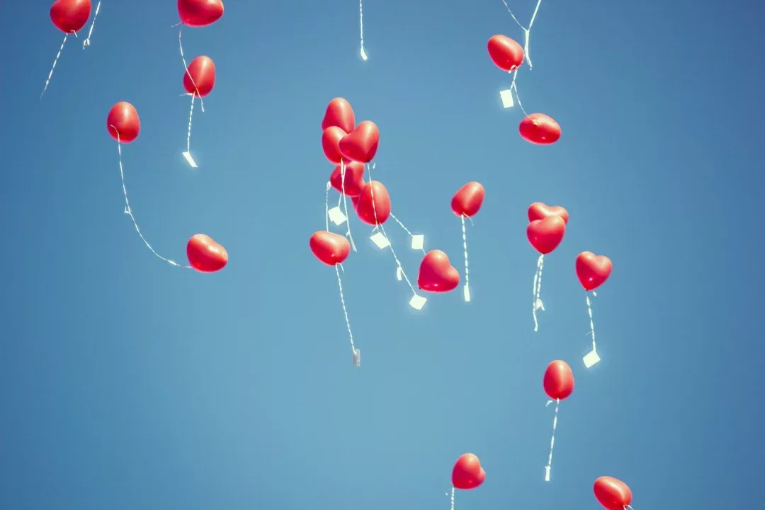 Balloons in Weddings: A Trendsetting Elegance Unveiled